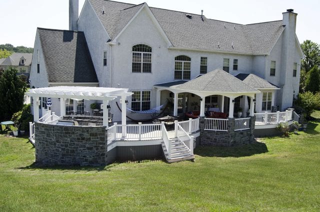 Deck Pergola Ideas and Designs